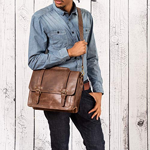 The leather of this small Leabags leather satchel in Cognac buffalo leather will get a nice patina over the years.